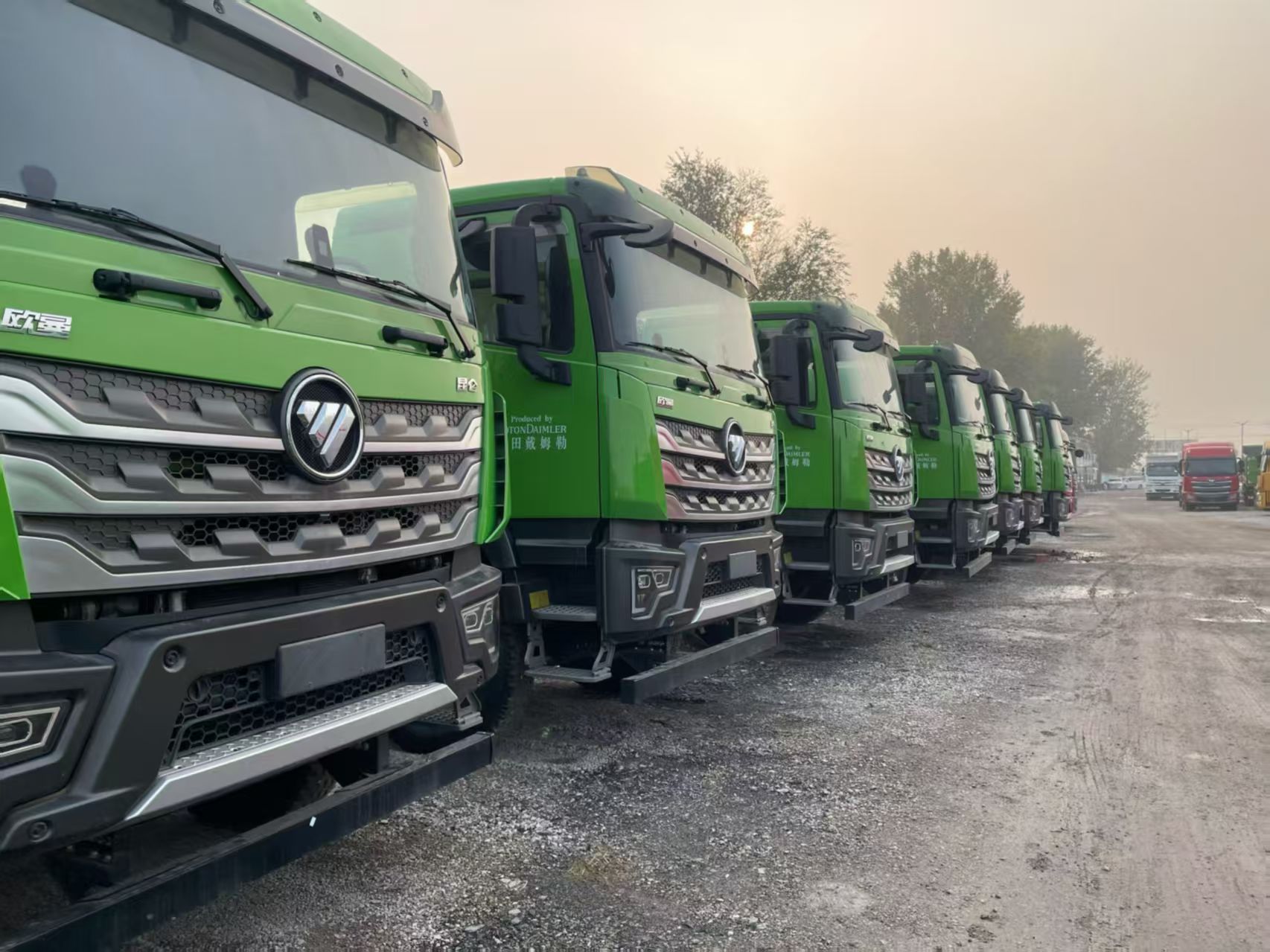 Mining Dump Trucks